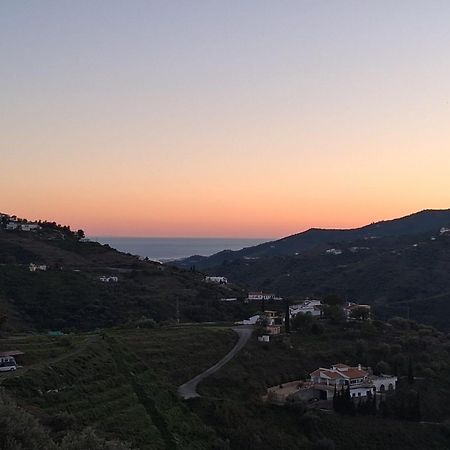 Malaga Hills Double Comfort Boutique & Wellness Eco-Hotel -Adults Only- Cómpeta Екстериор снимка
