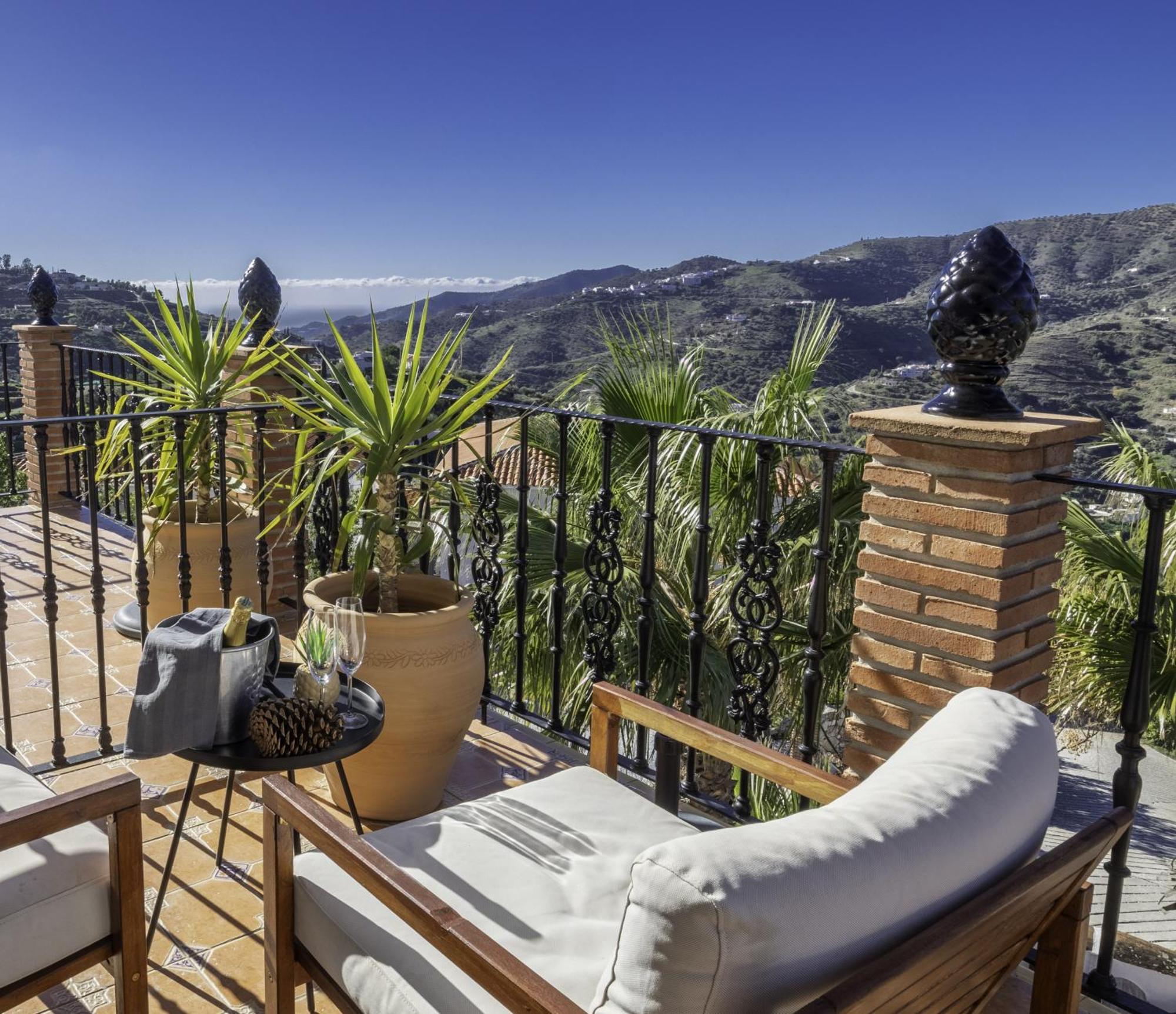 Malaga Hills Double Comfort Boutique & Wellness Eco-Hotel -Adults Only- Cómpeta Екстериор снимка