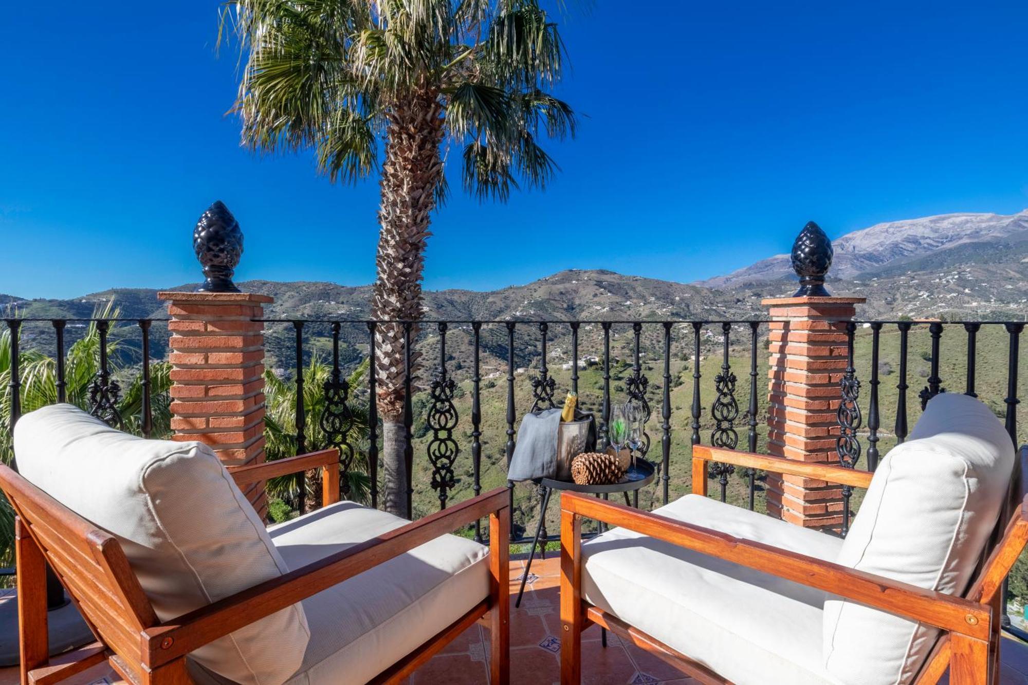 Malaga Hills Double Comfort Boutique & Wellness Eco-Hotel -Adults Only- Cómpeta Екстериор снимка